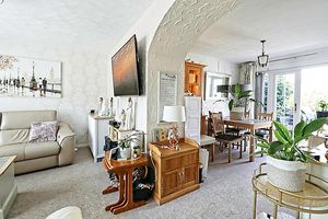 Living / Dining Room- click for photo gallery